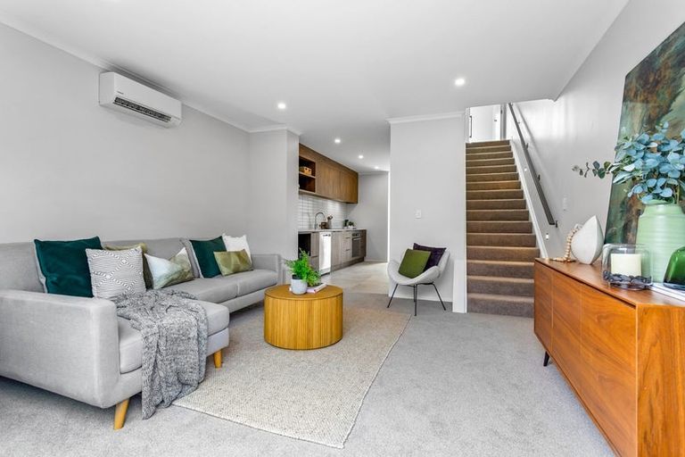 Photo of property in 19 Hema Road, Hobsonville, Auckland, 0616