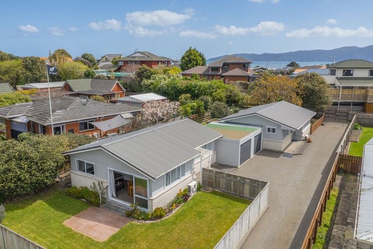 Photo of property in 26a Teoti Street, Paraparaumu Beach, Paraparaumu, 5032