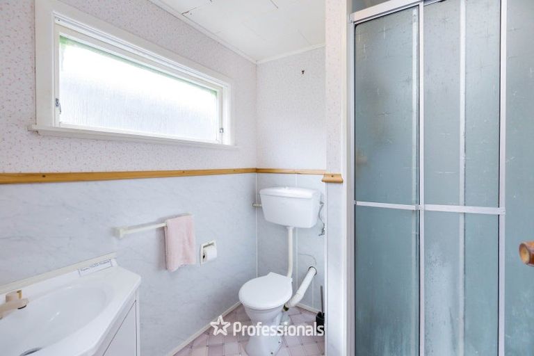 Photo of property in 26 Shanly Street, Brown Owl, Upper Hutt, 5018