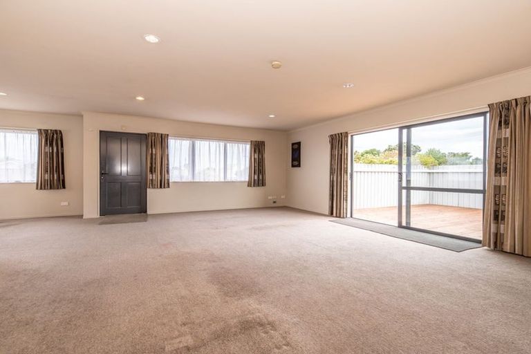 Photo of property in 33 Queen Street, Westport, 7825