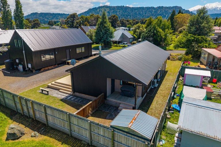 Photo of property in 1 Awatea Place, Ohakune, 4625