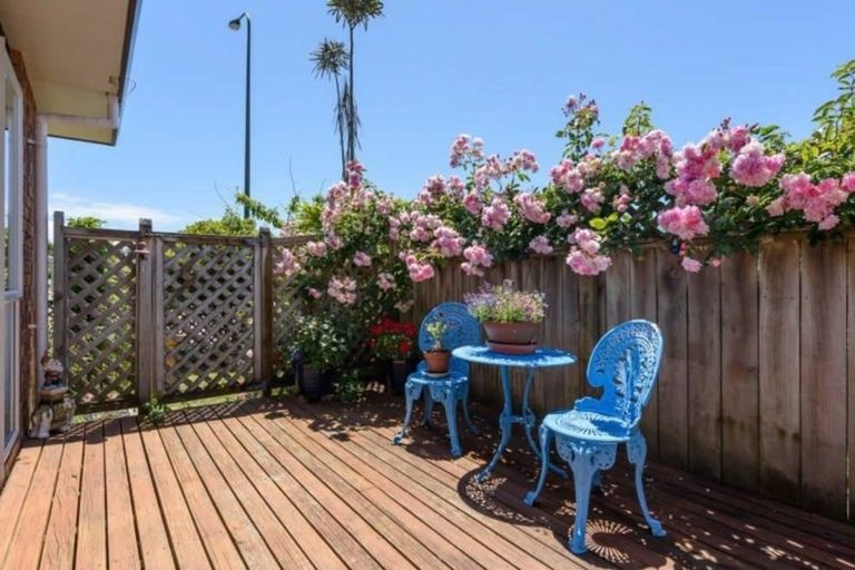 Photo of property in 3a Sunburst Court, Paraparaumu Beach, Paraparaumu, 5032