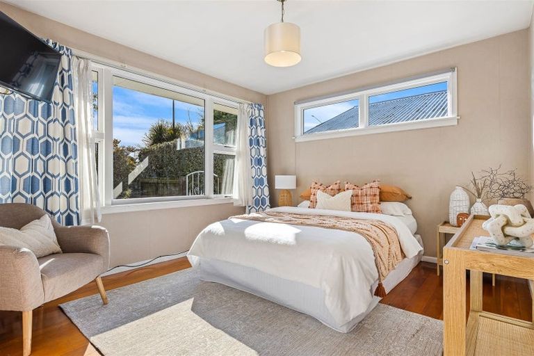 Photo of property in 409 Yaldhurst Road, Russley, Christchurch, 8042