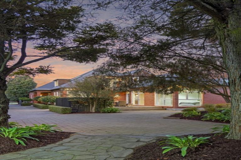 Photo of property in 39 Clifford Avenue, Merivale, Christchurch, 8014