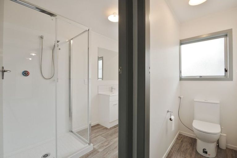 Photo of property in 1/1243 Victoria Street, Whitiora, Hamilton, 3200