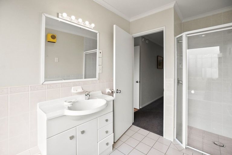 Photo of property in 18 Kingsford Mews, Hamilton East, Hamilton, 3216