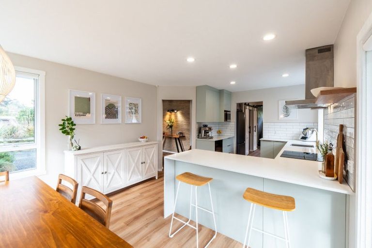 Photo of property in 10 Mahuri Road, Otatara, Invercargill, 9879