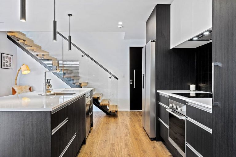 Photo of property in 51 Forfar Street, St Albans, Christchurch, 8014