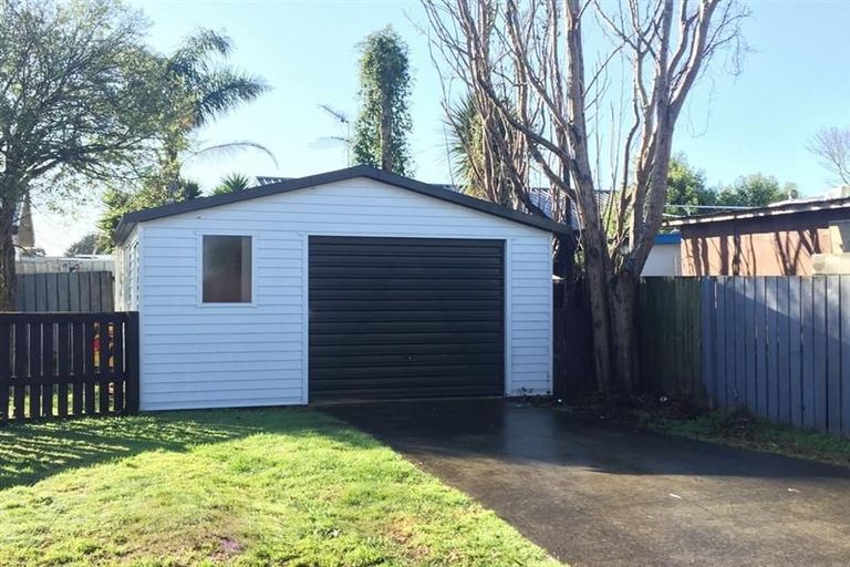 Photo of property in 26 Station Road, Takanini, 2112