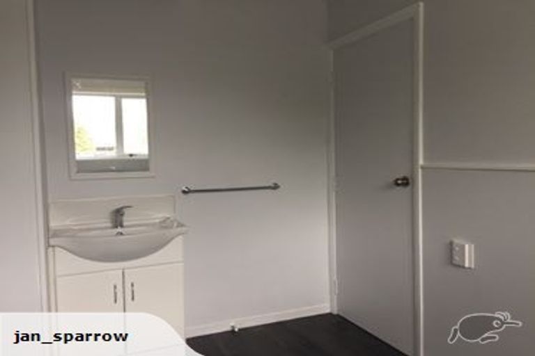 Photo of property in 20 George Street, Levin, 5510