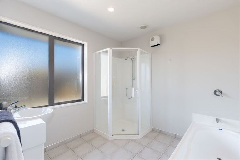 Photo of property in 7 Vangelis Lane, Mairehau, Christchurch, 8013