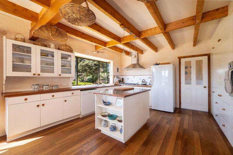 Photo of property in 18 Lichen Grove, Russell, 0272