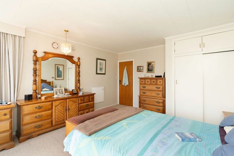 Photo of property in 4 Burn Street, Levin, 5510