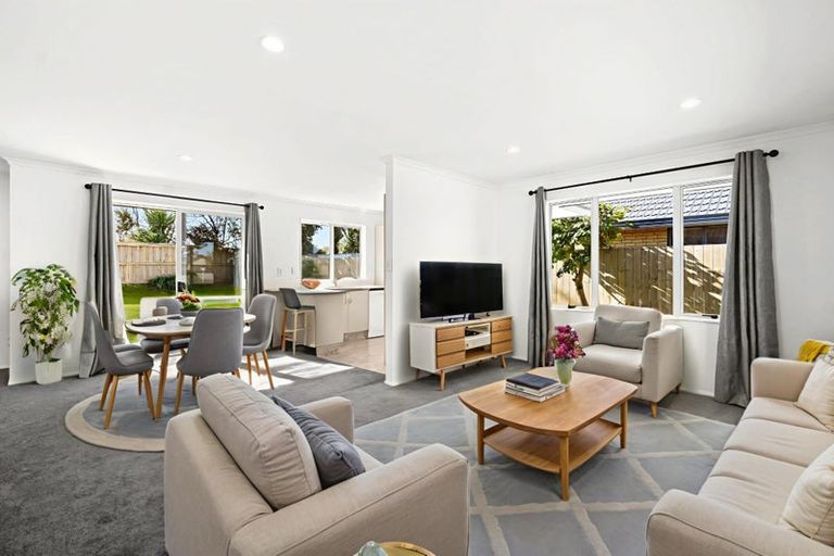 Photo of property in 11 Chancery Close, Hamilton East, Hamilton, 3216