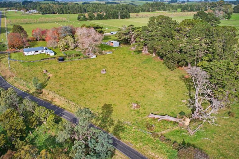 Photo of property in 517 Umutaoroa Road, Dannevirke, 4978