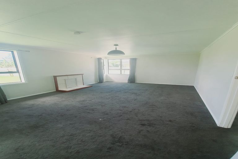 Photo of property in 10 Daniel Avenue, Mangere East, Auckland, 2024