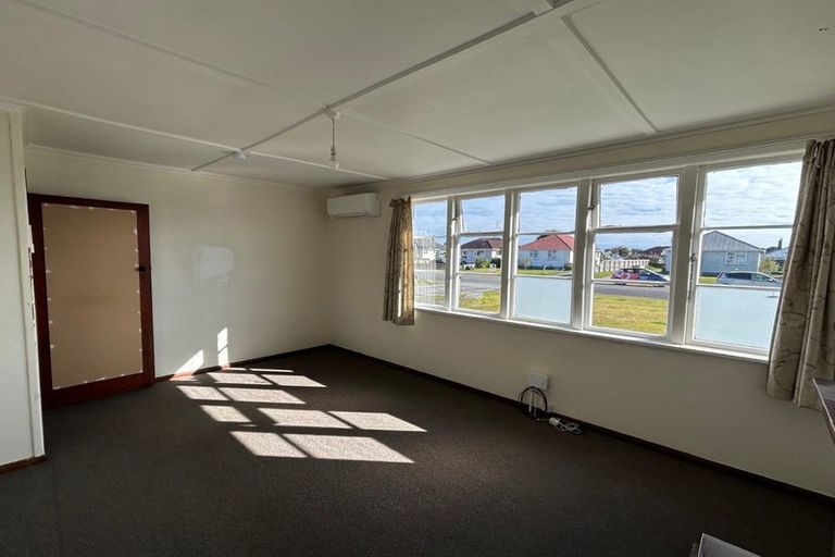 Photo of property in 44- 46 Fonblanque Street, Westport, 7825