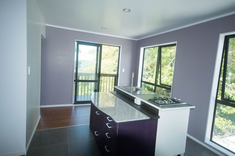 Photo of property in 49 Rua Road, Glen Eden, Auckland, 0602