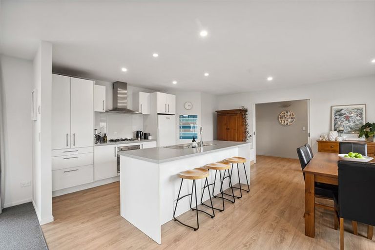 Photo of property in 27 De Bettencor Place, Mount Pisa, Cromwell, 9383
