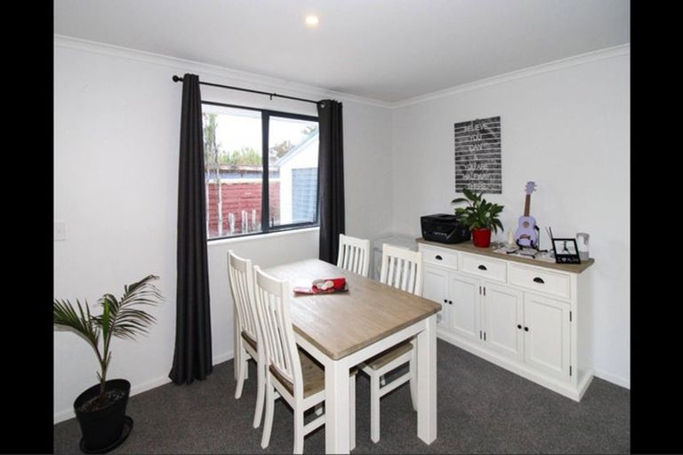 Photo of property in 20a Renall Street, Featherston, 5710