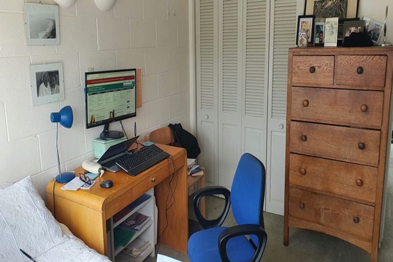 Photo of property in Melksham Towers, 703/131 Brougham Street, Mount Victoria, Wellington, 6011