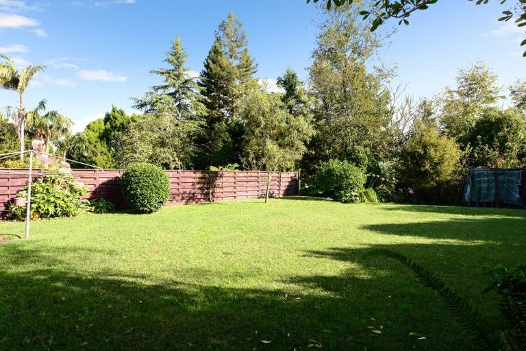 Photo of property in 13 Mcinnes Place, Queenwood, Hamilton, 3210