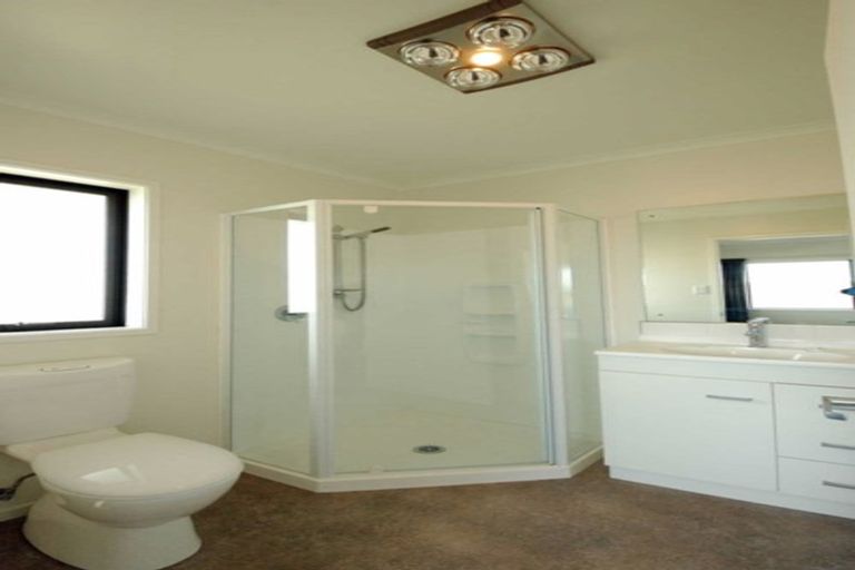 Photo of property in 28 Ridgeway Avenue, Rolleston, 7615