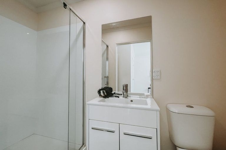 Photo of property in 215u1 Massey Street, Frankton, Hamilton, 3204