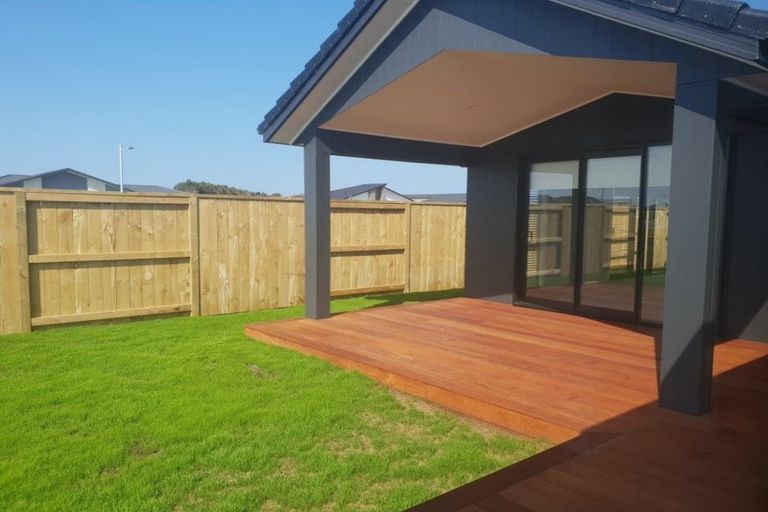 Photo of property in 56 Dunkeld Drive, Papamoa, 3118