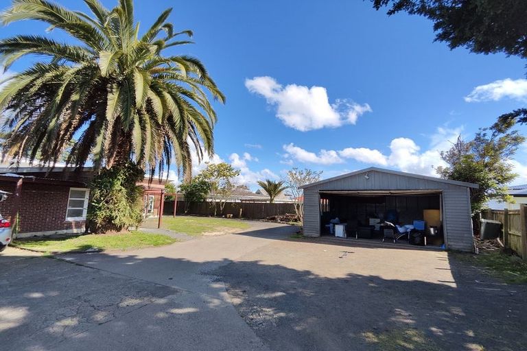 Photo of property in 21 Margaret Road, Papatoetoe, Auckland, 2025