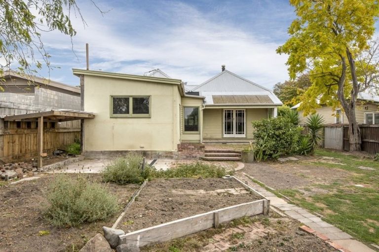 Photo of property in 42 Whiteleigh Avenue, Addington, Christchurch, 8024