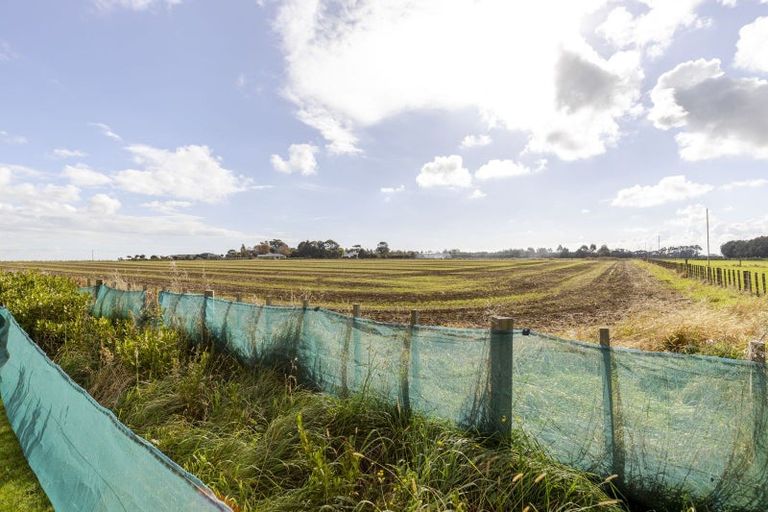 Photo of property in 29 Matarikoriko Road, Brixton, Waitara, 4382