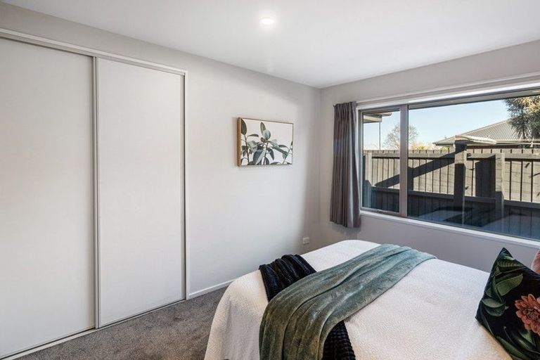 Photo of property in 6 Belgrave Close, Halswell, Christchurch, 8025