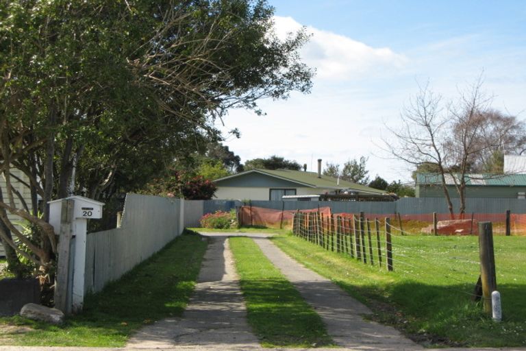 Photo of property in 20 Churchill Avenue, Wairoa, 4108