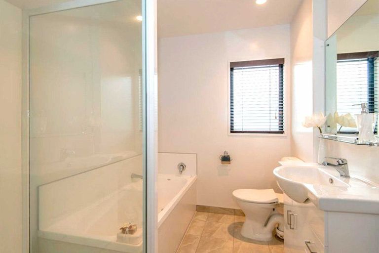 Photo of property in 28b Somerset Crescent, Spreydon, Christchurch, 8024