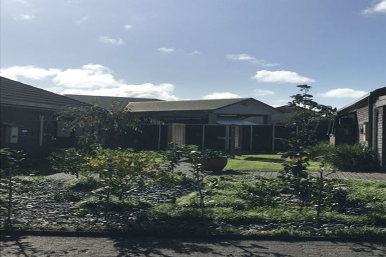 Photo of property in 327d Hobsonville Road, Hobsonville, Auckland, 0618