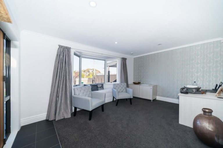 Photo of property in 8 Russell Street, Feilding, 4702