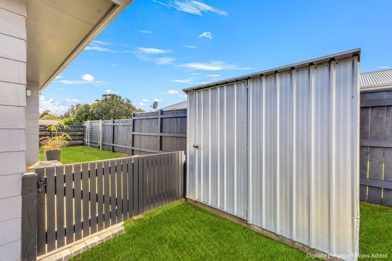 Photo of property in 1/58 Riversdale Drive, Merrilands, New Plymouth, 4312