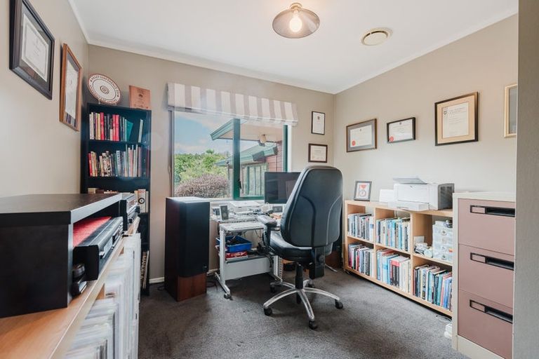 Photo of property in 32c Te Awa Lane, Tamahere, Hamilton, 3283