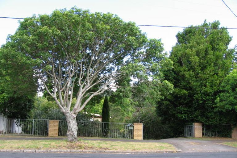 Photo of property in 79 Gardner Avenue, New Lynn, Auckland, 0600