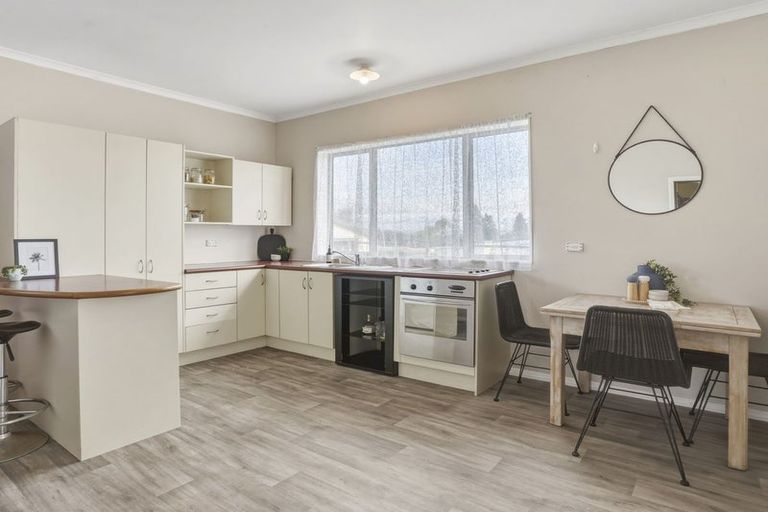 Photo of property in 28 Branksea Street, Kaitangata, 9210