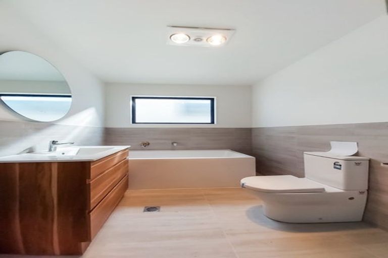 Photo of property in 15/116 Colwill Road, Massey, Auckland, 0614