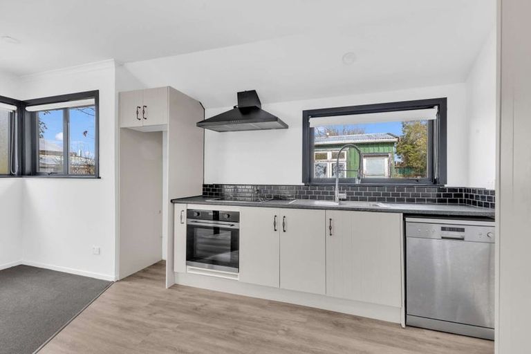 Photo of property in 9 Falstaff Street, Stratford, 4332
