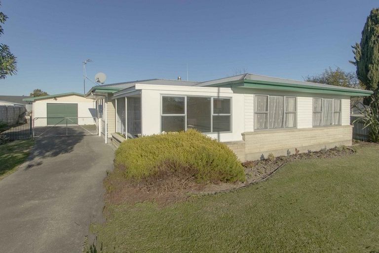 Photo of property in 19 Fife Crescent, Tamatea, Napier, 4112