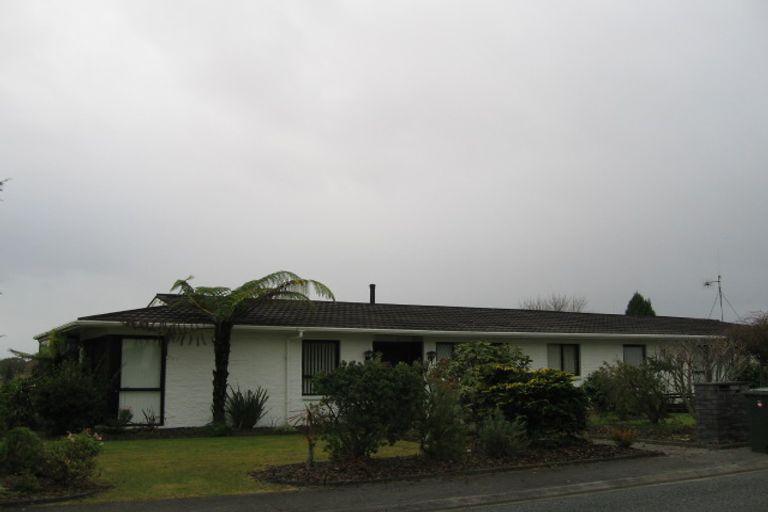 Photo of property in 1 Magenta Place, Dinsdale, Hamilton, 3204
