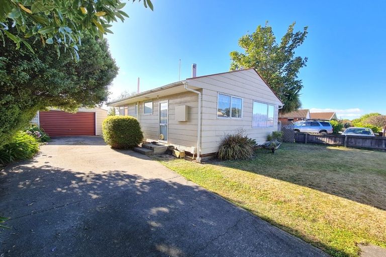 Photo of property in 57 Arcon Drive, Broomfield, Christchurch, 8042