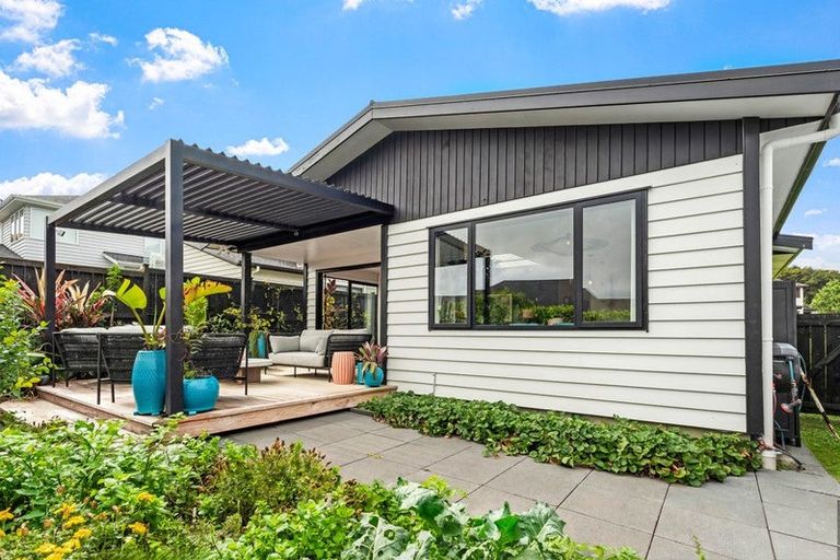 Photo of property in 44 Midshipman Court, Gulf Harbour, Whangaparaoa, 0930