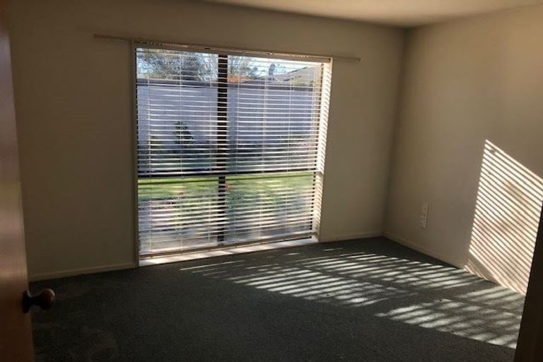 Photo of property in 4/88 Barbour Street, Waltham, Christchurch, 8011
