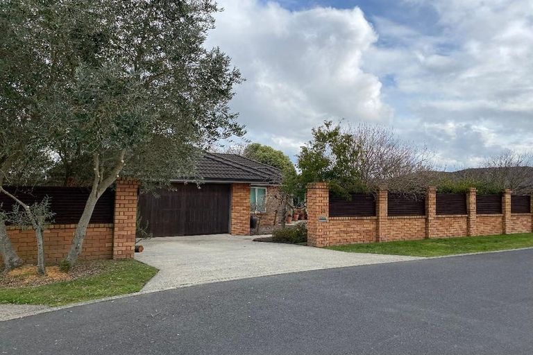 Photo of property in 32 Carroll Place, Owhata, Rotorua, 3010