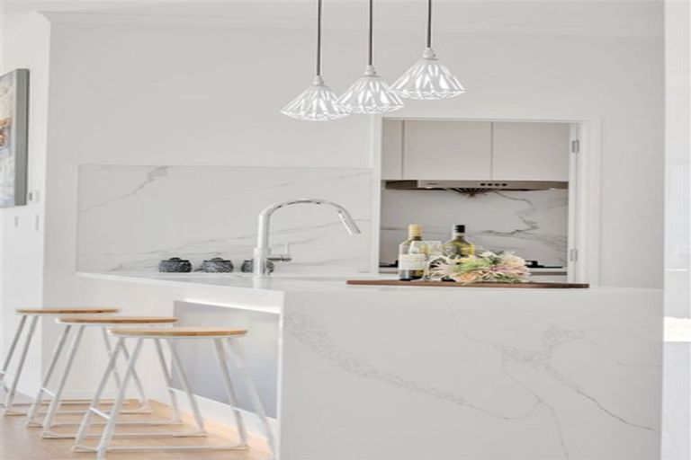 Photo of property in 76 Ksenia Drive, Flat Bush, Auckland, 2019